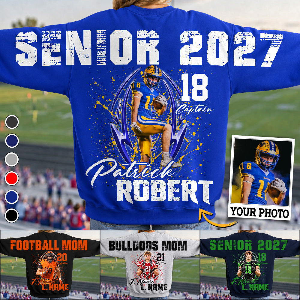 Custom Photo Senior Football Sleeve Print Sweater Hoodie For Mom Dad Family Gameday Shirt H2511 Trna