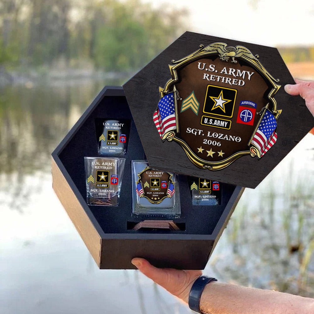 Custom Division Rank Year Of Service Whiskey Hexagon Decanter Set For Veteran Dad Grandpa Military Retirement Gift H2511