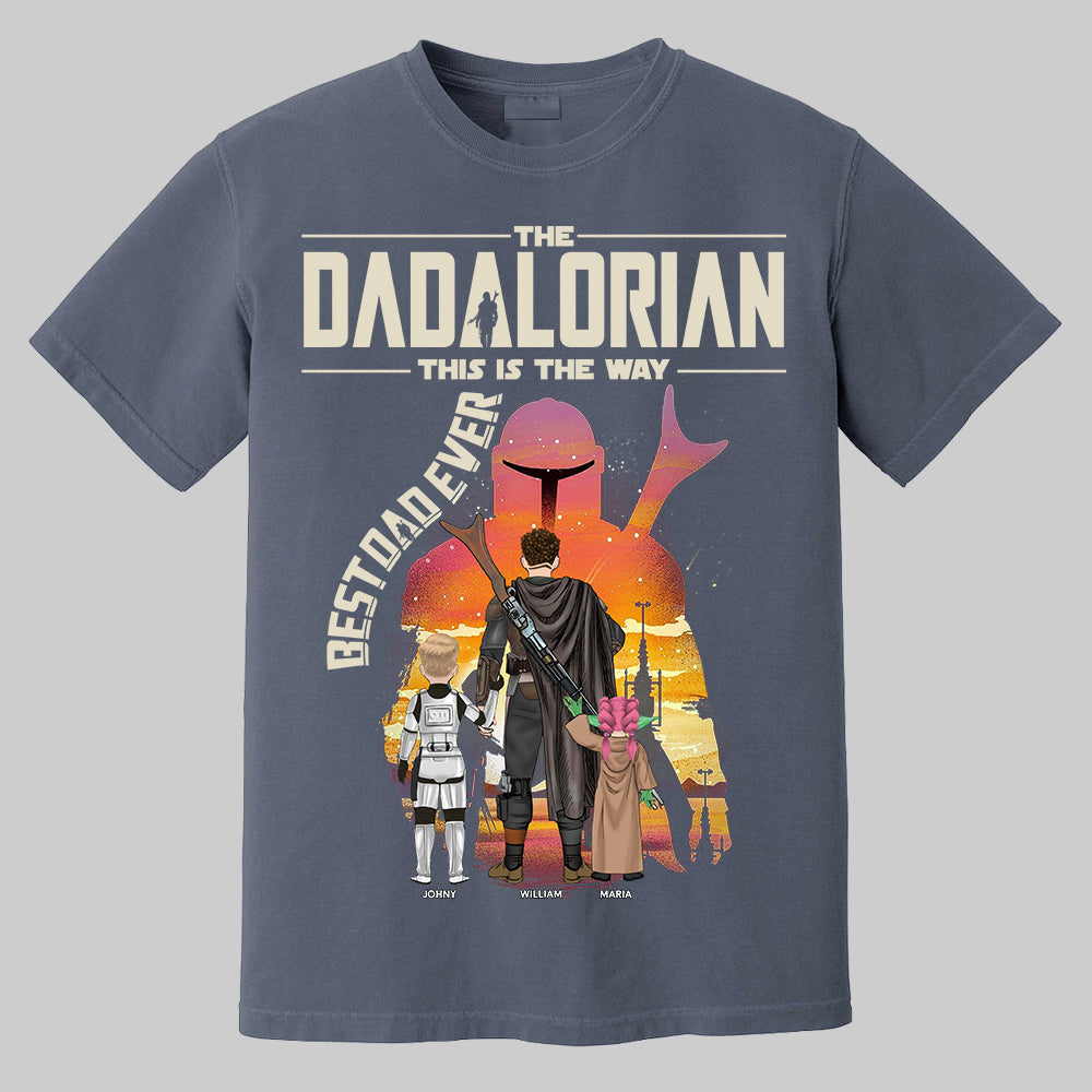 Best Dad Ever - The Dadalorian Personalized Shirt Gift For Dad - Custom Father's Day Gift 2025 Do99
