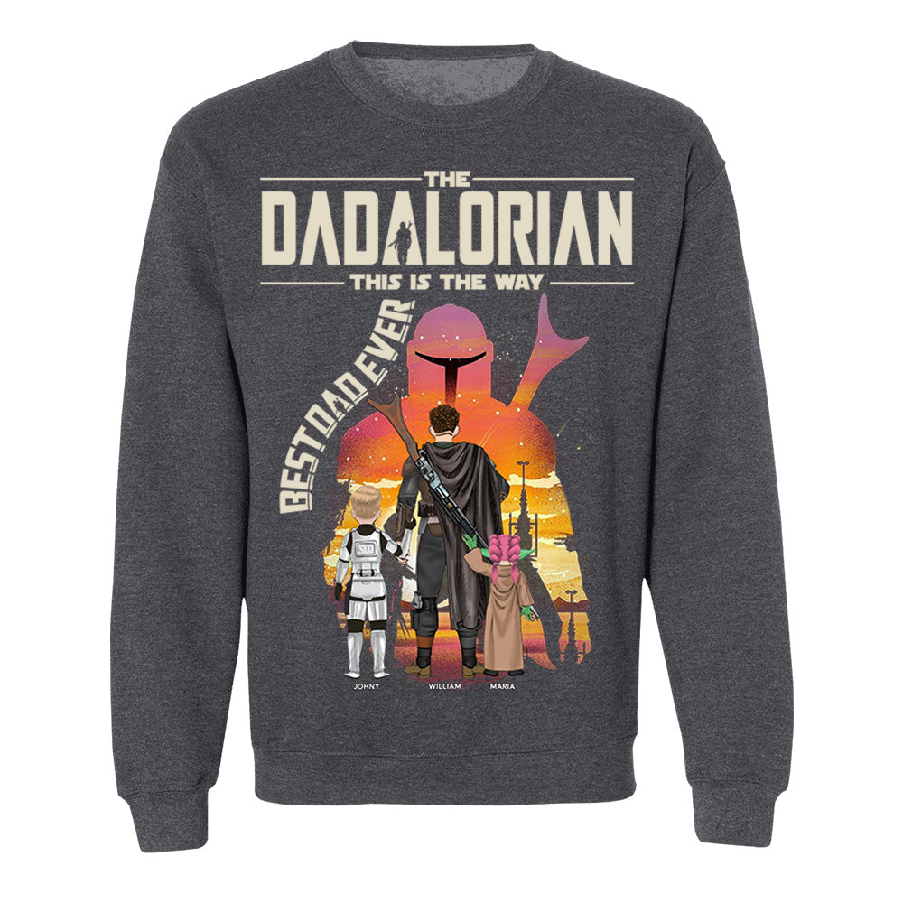 Best Dad Ever - The Dadalorian Personalized Shirt Gift For Dad - Custom Father's Day Gift 2025 Do99